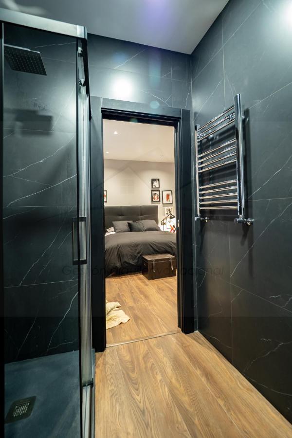 Chambre Noir Apartamento Oviedo Ngoại thất bức ảnh